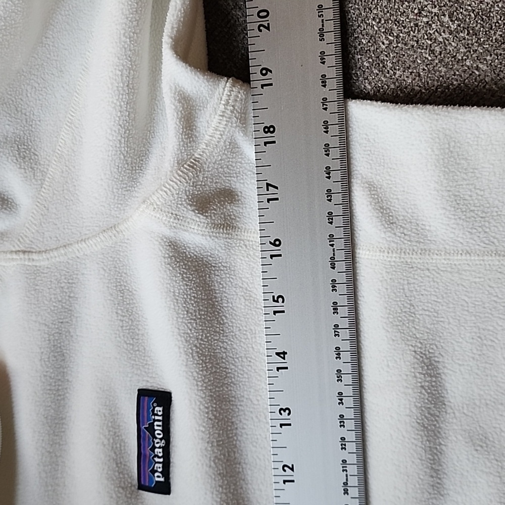 Patagonia White Quarter-Zip Fleece Pullover - Picture 7 of 8